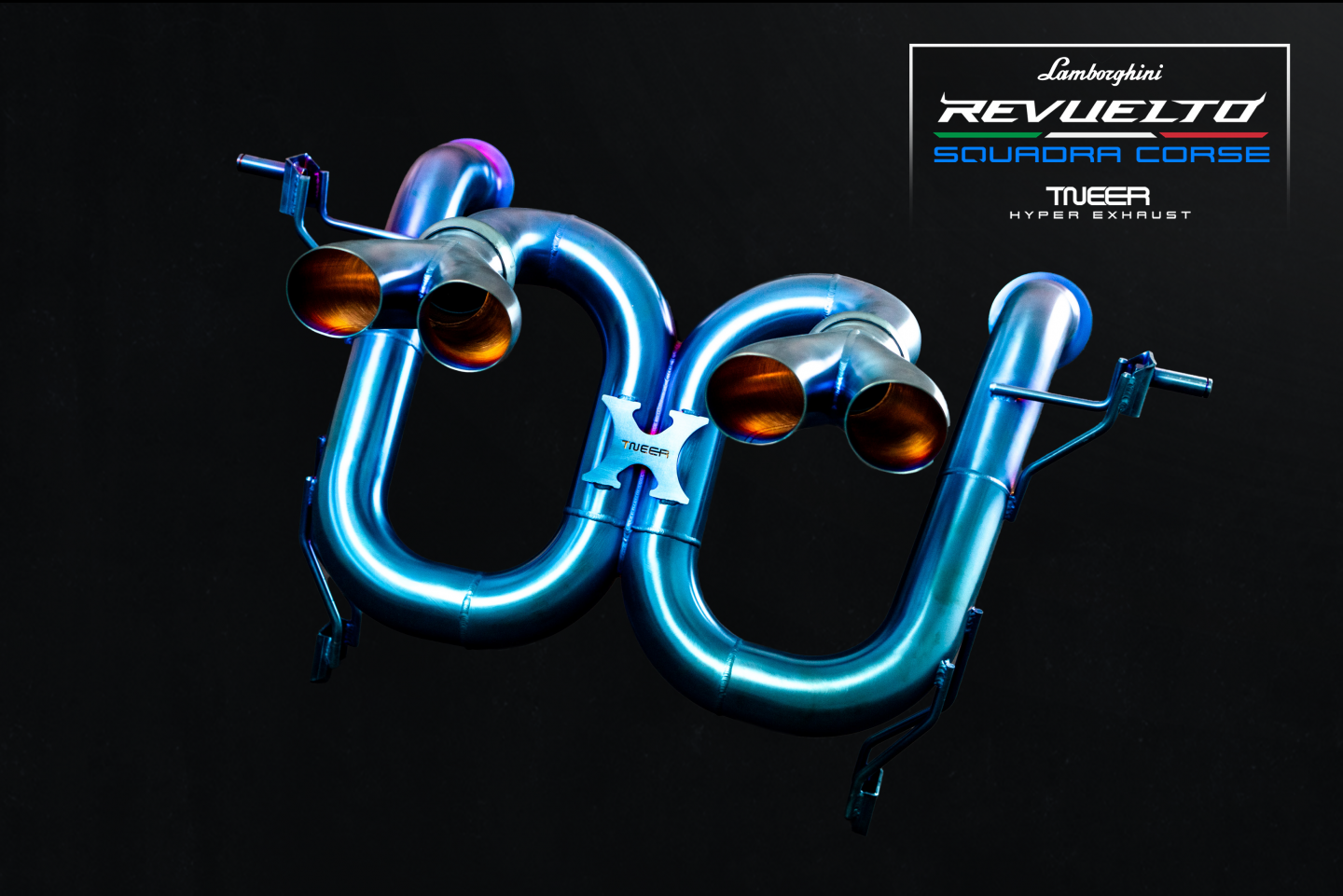 REVUELTO SQUADRA CORSE