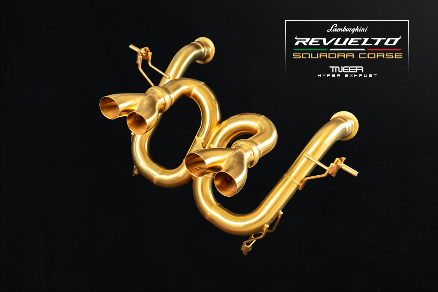 REVUELTO SQUADRA CORSE