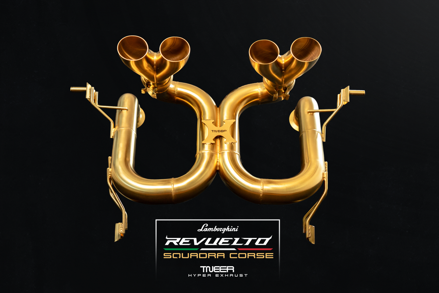 REVUELTO SQUADRA CORSE